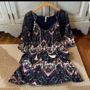 Boho Floral Printed Short Sleeve Tunic/Mini Dress Size Small